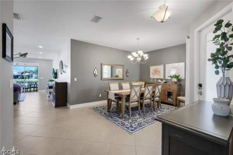 10443 Spruce Pine Ct, Fort Myers FL - photo 9 of 46