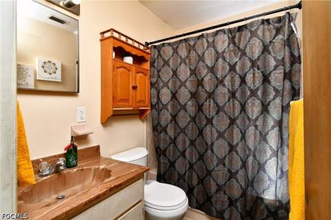 1414 Alwynne Dr, Lehigh Acres FL - photo 11 of 32