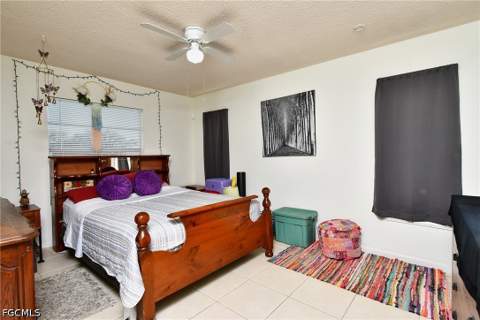 1414 Alwynne Dr, Lehigh Acres FL - photo 9 of 32