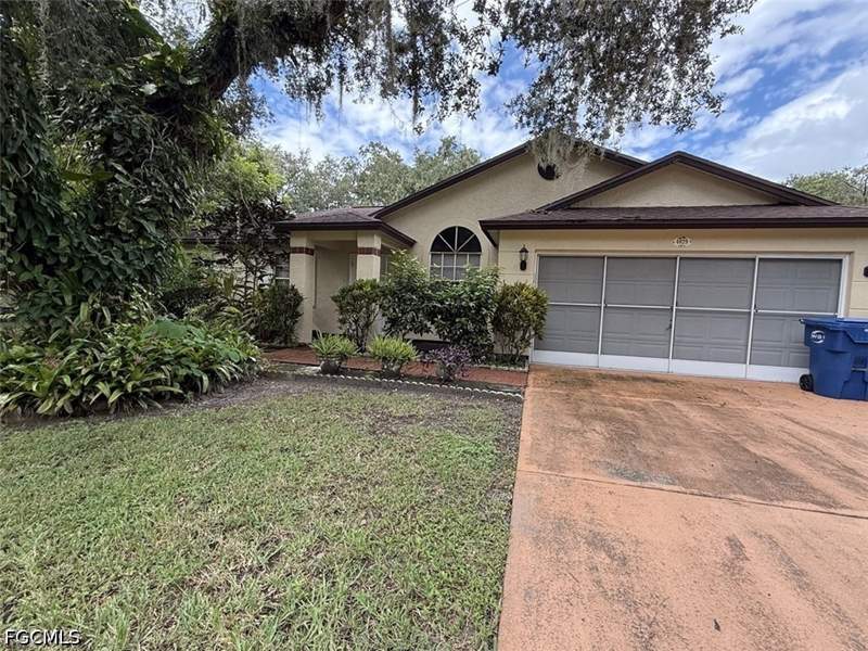 3 bedroom SingleFamilyResidence at 4029 Albany Rd, Port Labelle, Labelle — photo 3