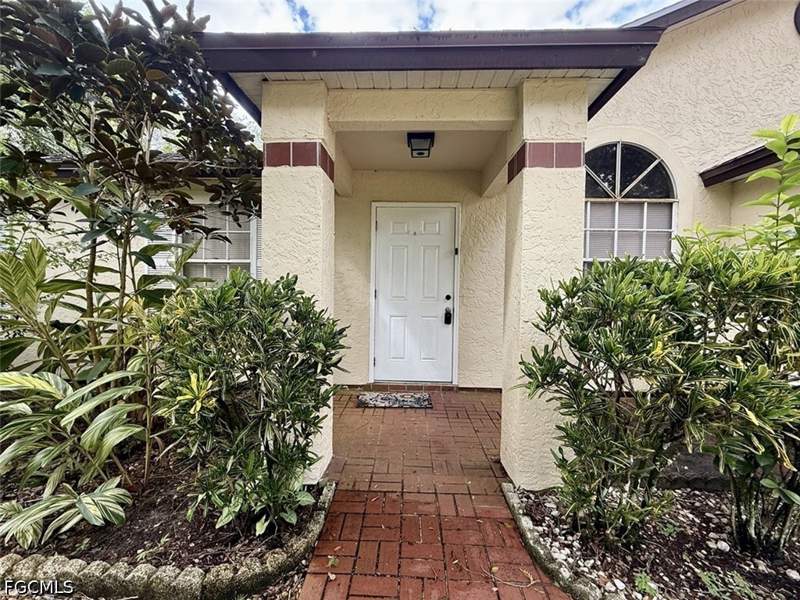 3 bedroom SingleFamilyResidence at 4029 Albany Rd, Port Labelle, Labelle — photo 4