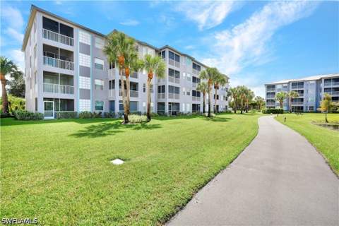 16615 Lake Circle Dr 427, Fort Myers FL - photo 17 of 35