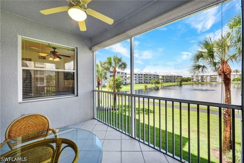 2 bedroom Condominium at 16615 Lake Circle Dr 427, Terrace II, Fort Myers — photo 3