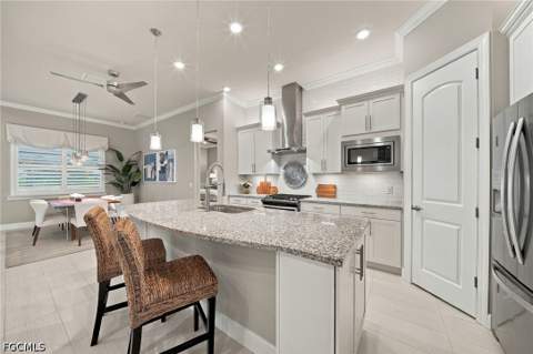 7564 Winding Cypress Dr, Naples FL - photo 9 of 55