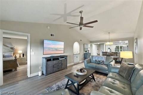 269 Deerwood Cir 14, Naples FL - photo 15 of 33