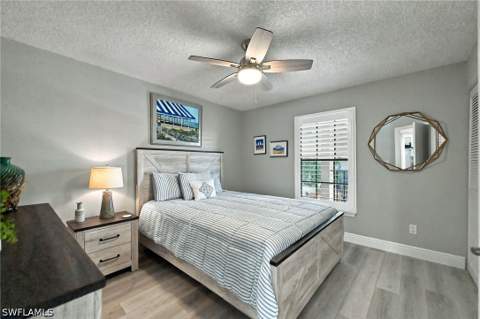 269 Deerwood Cir 14, Naples FL - photo 21 of 33