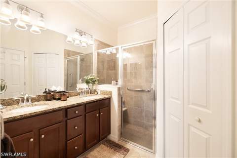 2034 Tamarron Ln, Naples FL - photo 18 of 47