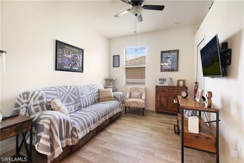 2034 Tamarron Ln, Naples FL - photo 21 of 47