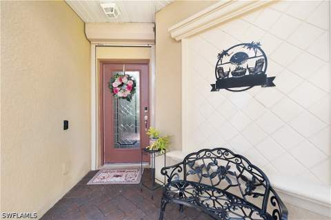 2034 Tamarron Ln, Naples FL - photo 6 of 47