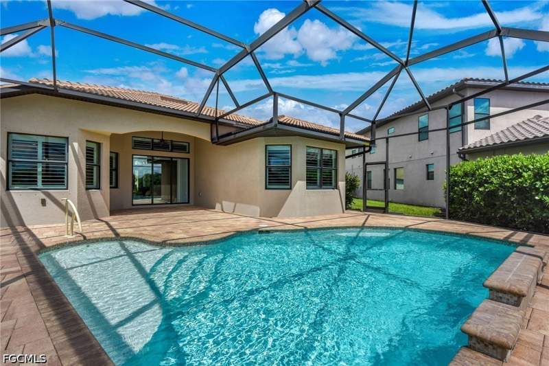 3 bedroom SingleFamilyResidence at 10505 Valencia Lakes Dr, Bonita Lakes, Bonita Springs — photo 4