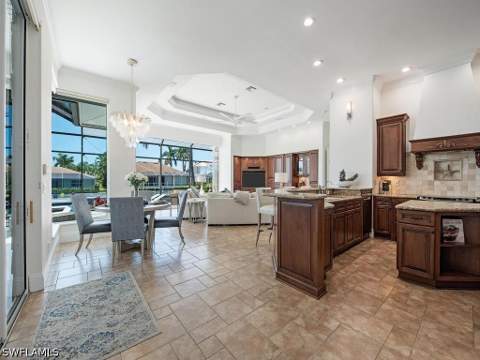 466 Clifton Ct, Marco Island FL - photo 20 of 41