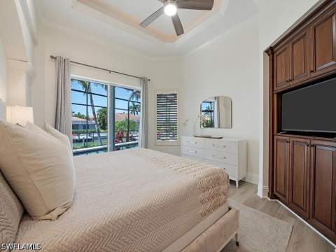 466 Clifton Ct, Marco Island FL - photo 23 of 41