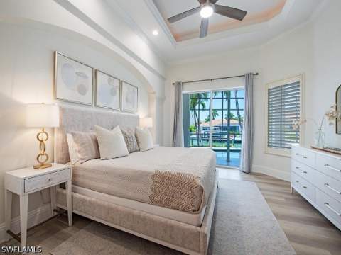 466 Clifton Ct, Marco Island FL - photo 9 of 41