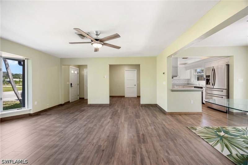 3 bedroom SingleFamilyResidence at 4656 Capri Dr, Naples Twin Lakes, Naples — photo 5