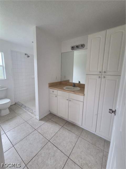 2819 48th St SW, Lehigh Acres FL - photo 10 of 13