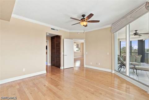 430 Cove Tower Dr 501, Naples FL - photo 14 of 38