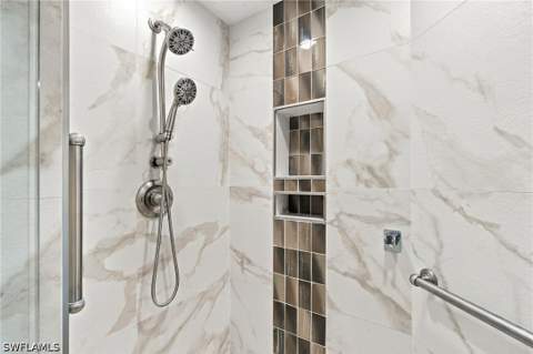 430 Cove Tower Dr 501, Naples FL - photo 17 of 38