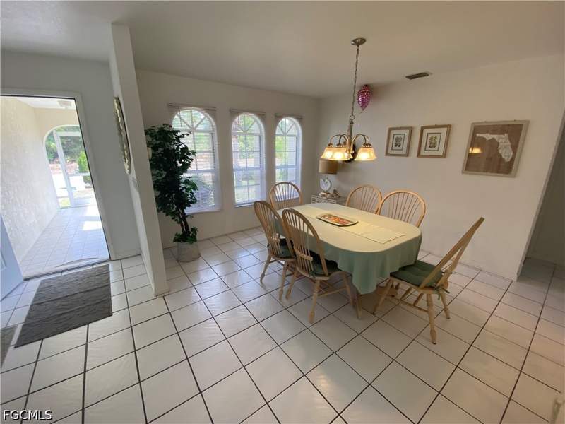 3 bedroom SingleFamilyResidence at 407 Plumosa Ave, Lehigh Acres, Lehigh Acres — photo 4