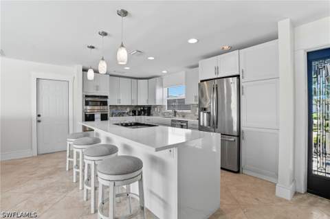 35 Fairview Blvd, Fort Myers Beach FL - photo 12 of 46