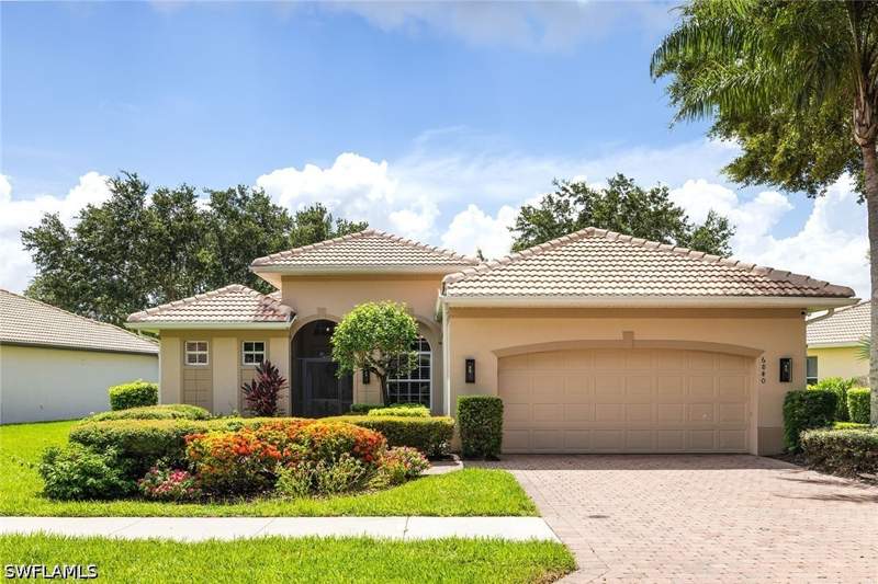 3 bedroom SingleFamilyResidence at 6840 Bent Grass Dr, Masters Reserve, Naples — photo 2