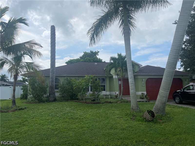 4 bedroom SingleFamilyResidence at 612 SE 31st Ter, Cape Coral, Cape Coral — photo 1