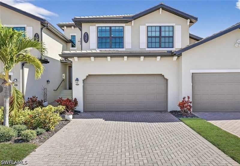 3 bedroom Attached at 2387 Anguilla Dr 202, Lamorada, Naples — photo 1