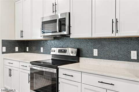 2387 Anguilla Dr 202, Naples FL - photo 13 of 50