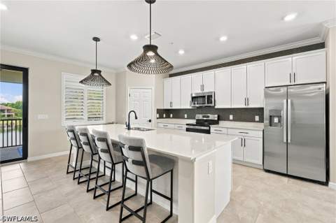 2387 Anguilla Dr 202, Naples FL - photo 17 of 50