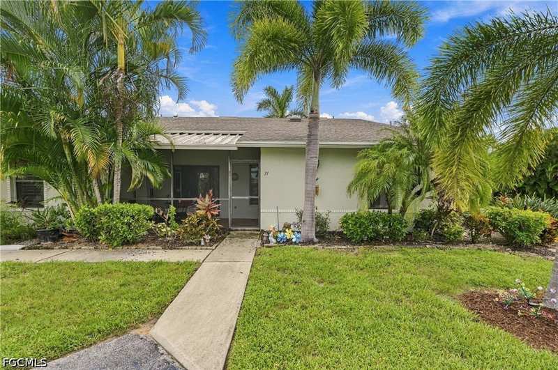 2 bedroom Condominium at 1413 SW 51st Ln 31, Courtyards Of Cape Coral South, Cape Coral — photo 1