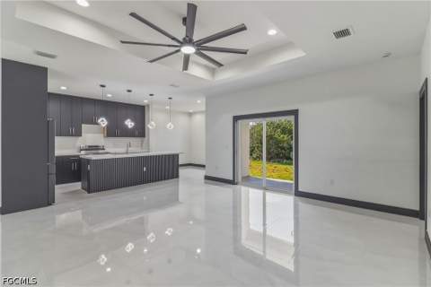 442 Mercedes Ct, Lehigh Acres FL - photo 11 of 59