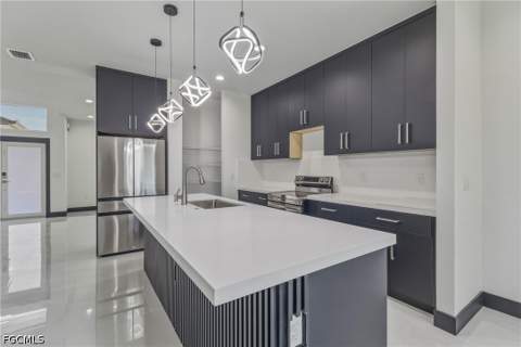 442 Mercedes Ct, Lehigh Acres FL - photo 9 of 59