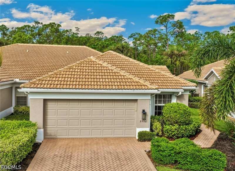 3 bedroom Attached at 9996 Horse Creek Rd, Cypress Cove, Fort Myers — photo 1