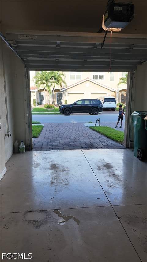 2703 Blossom Way, Naples FL - photo 16 of 25