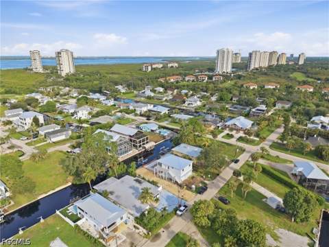 24519 Dolphin St, Bonita Springs FL - photo 16 of 41