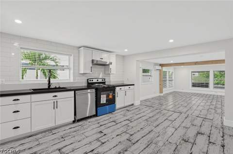 24519 Dolphin St, Bonita Springs FL - photo 20 of 41