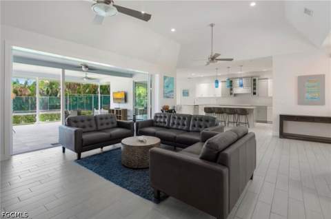 920 E Inlet Dr, Marco Island FL - photo 7 of 44