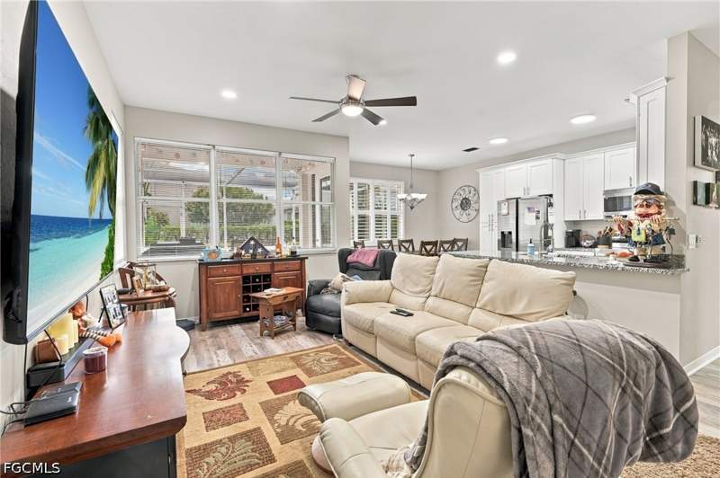 3 bedroom SingleFamilyResidence at 9342 Lake Abby Ln, Villages Of Bonita, Bonita Springs — photo 2