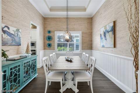 6460 Pembroke Way, Naples FL - photo 13 of 39