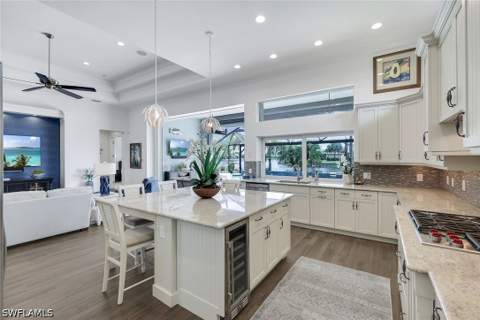 6460 Pembroke Way, Naples FL - photo 7 of 39