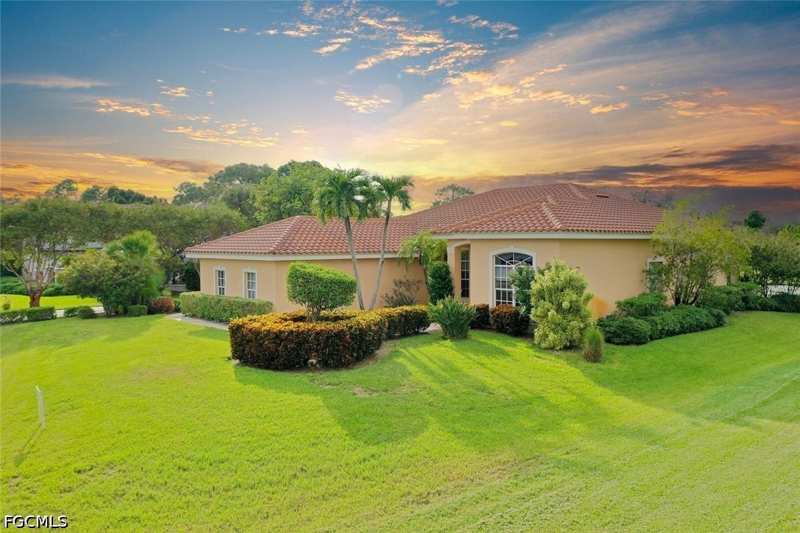 4 bedroom SingleFamilyResidence at 15420 Greenock Ln, Fiddlesticks Country Club, Fort Myers — photo 1