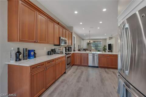 2219 Carnaby Ct, Lehigh Acres FL - photo 8 of 18