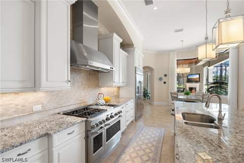 3987 Brynwood Dr, Naples FL - photo 8 of 49