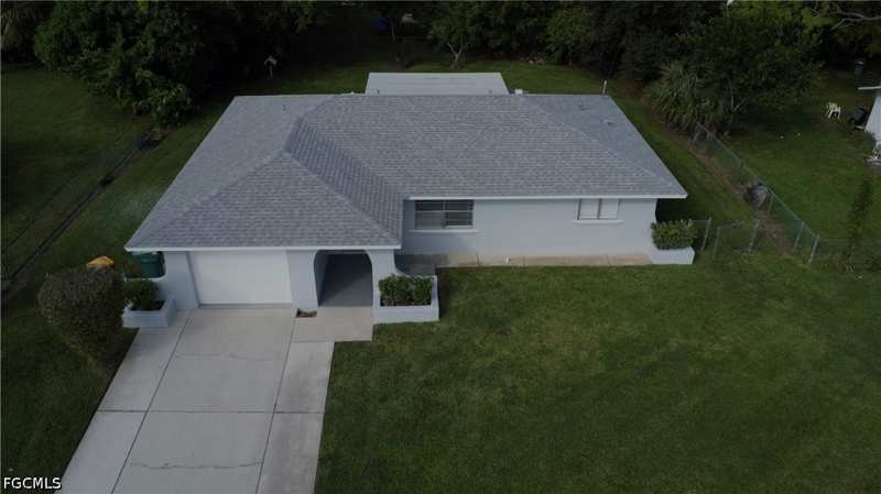 3 bedroom SingleFamilyResidence at 1813 48th St SW, Golden Gate City, Naples — photo 1
