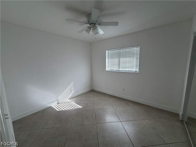 3 bedroom SingleFamilyResidence at 1813 48th St SW, Golden Gate City, Naples — photo 4