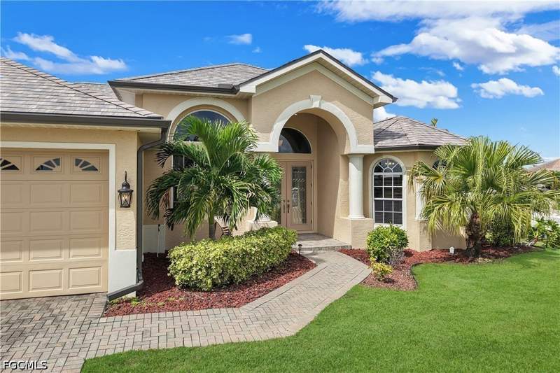 3 bedroom SingleFamilyResidence at 2215 SW 45th Ter, Cape Coral, Cape Coral — photo 5