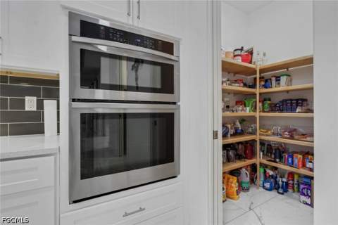 2806 Miracle Pkwy, Cape Coral FL - photo 12 of 44