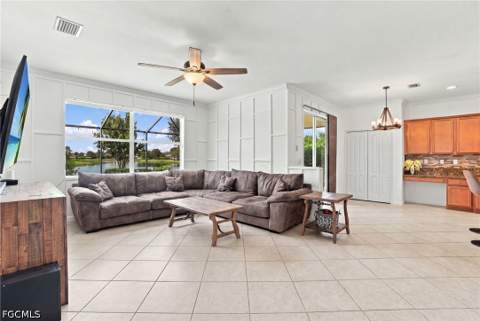 2446 Heydon Cir E, Naples FL - photo 8 of 49
