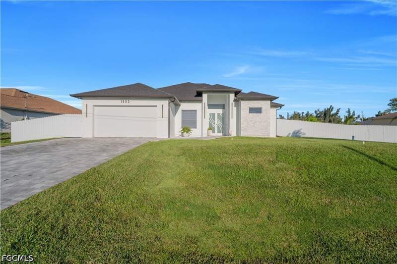 3 bedroom SingleFamilyResidence at 1803 NW 2nd Pl, Cape Coral, Cape Coral — photo 2
