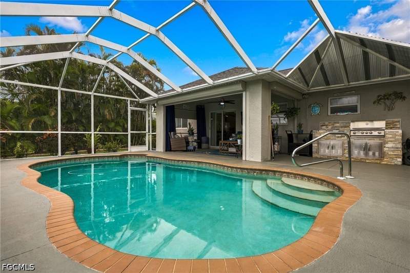 3 bedroom SingleFamilyResidence at 1131 NW 28th Pl, Cape Coral, Cape Coral — photo 4