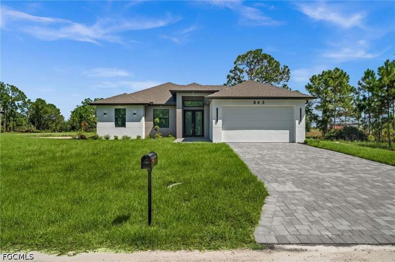 4 bedroom SingleFamilyResidence at 843 Bianca Ave S, Lehigh Acres, Lehigh Acres — photo 5